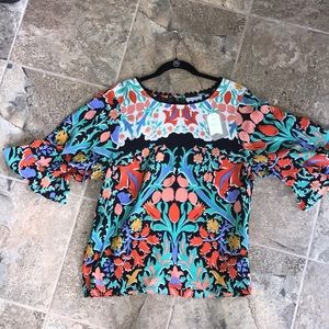 NWT Anthropologie blouse! Fits M/L sizes